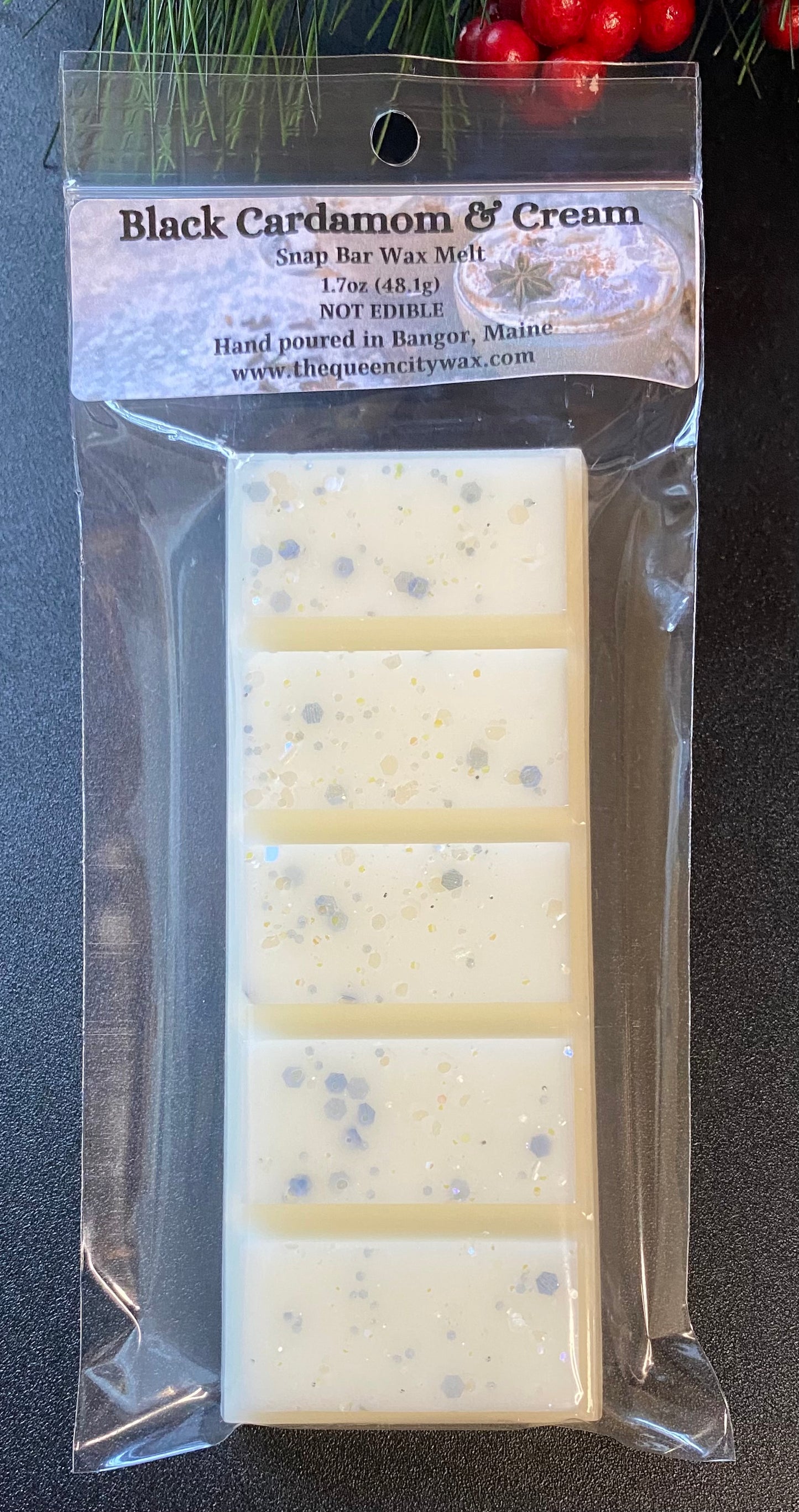 Black Cardamom & Cream scented wax melt | home fragrance